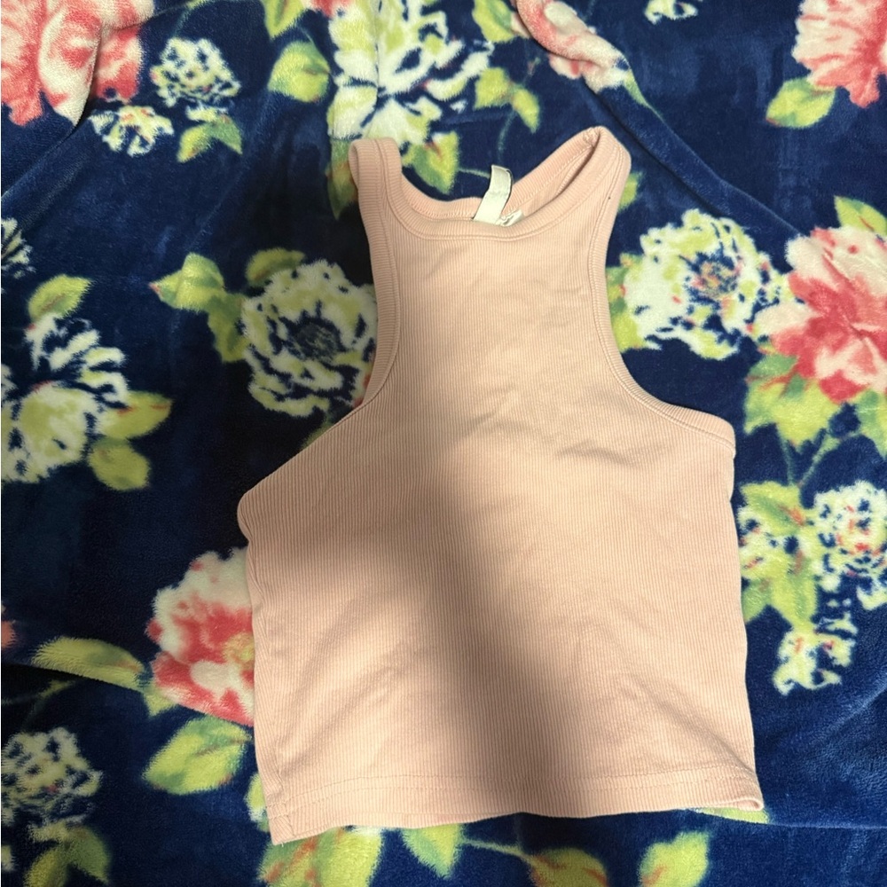 H&M Ribbed High-Neck Cropped Tank in Blush Pink